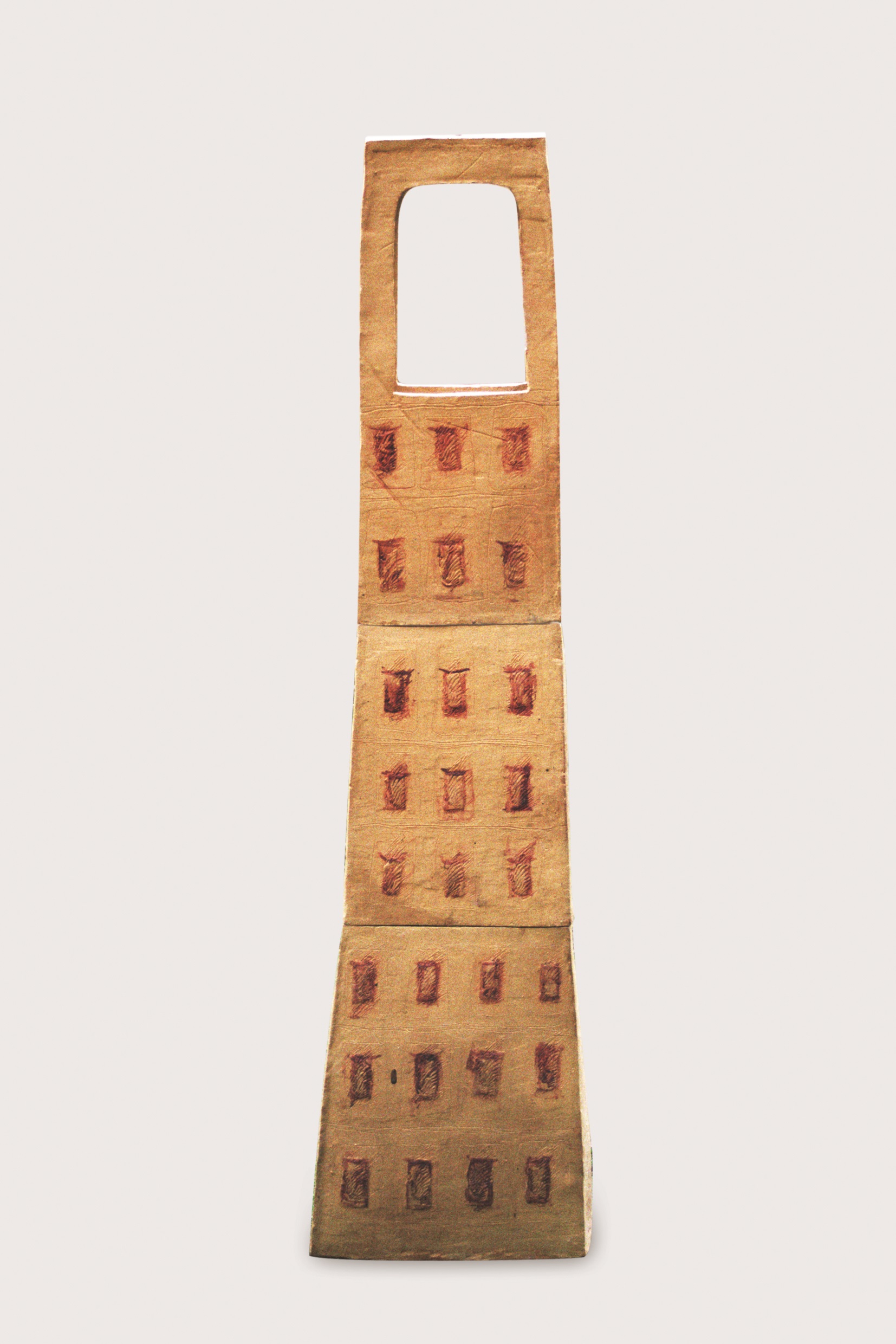 Zvonice, rok vzniku 2001, materiál šamot, kysličníky kovů